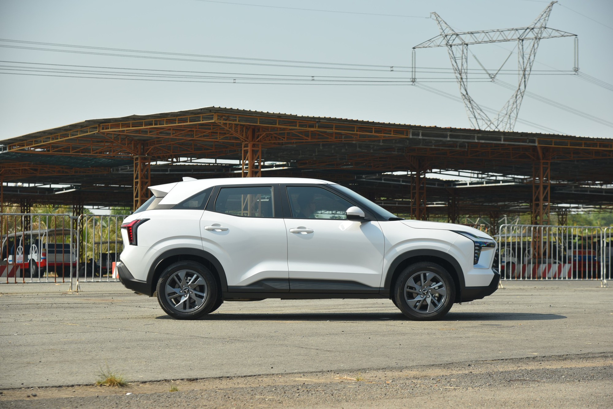 Không mua sedan để chuyển sang SUV cỡ nhỏ: Chọn xe giá rẻ hay cố chút để thoải mái cả nhà? - Ảnh 5