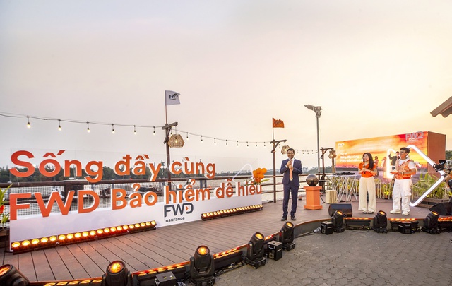 FWD thay đổi cảm nhận của mọi người về bảo hiểm qua chiến dịch mới - Ảnh 1