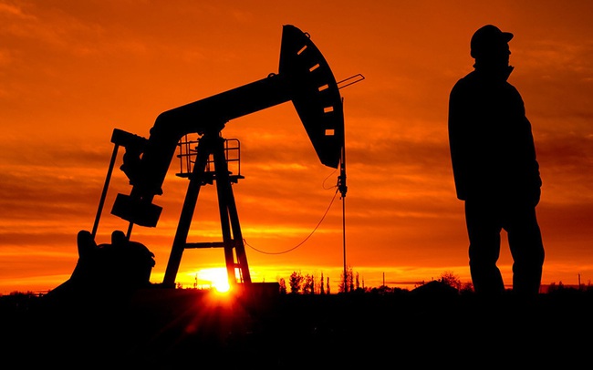 Giá dầu có thể lên tới 130 USD/thùng - Ảnh 1