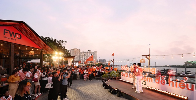 FWD thay đổi cảm nhận của mọi người về bảo hiểm qua chiến dịch mới - Ảnh 2