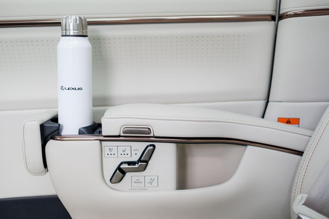 Lexus LM 500h - Căn biệt thự thiết kế riêng cho những ông chủ - Ảnh 2