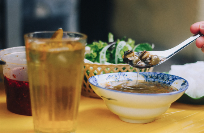 Hà Nội bắt đầu vào mùa "nóng phát ngốt", nhưng cũng là lúc bộ 3 ẩm thực này chễm chệ lên ngôi - Ảnh 2