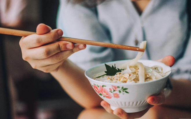 Hà Nội bắt đầu vào mùa "nóng phát ngốt", nhưng cũng là lúc bộ 3 ẩm thực này chễm chệ lên ngôi - Ảnh 9