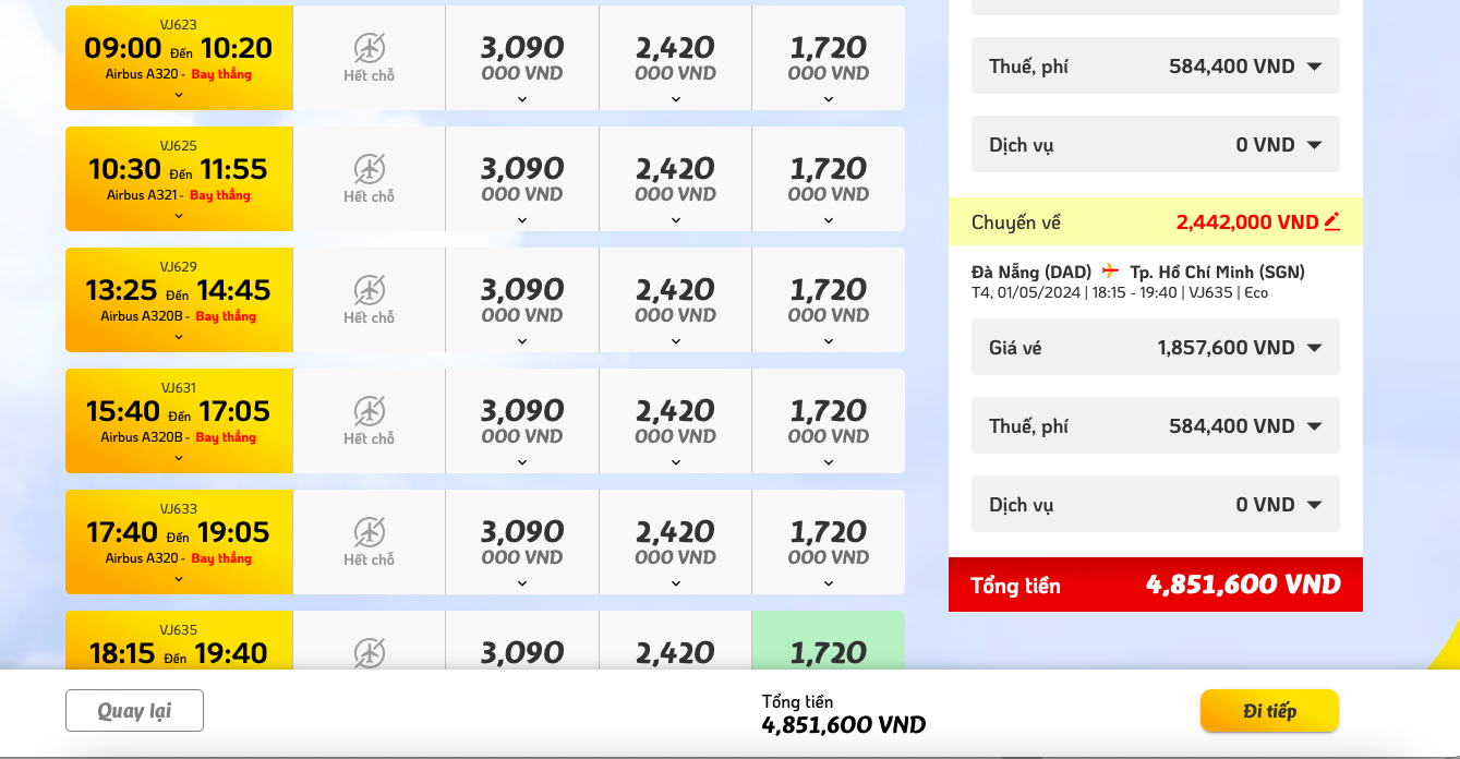 Giá vé máy bay dịp lễ 30-4 cao chót vót, nhiều chặng giá “phỏng tay” nhưng hết vé - Ảnh 1