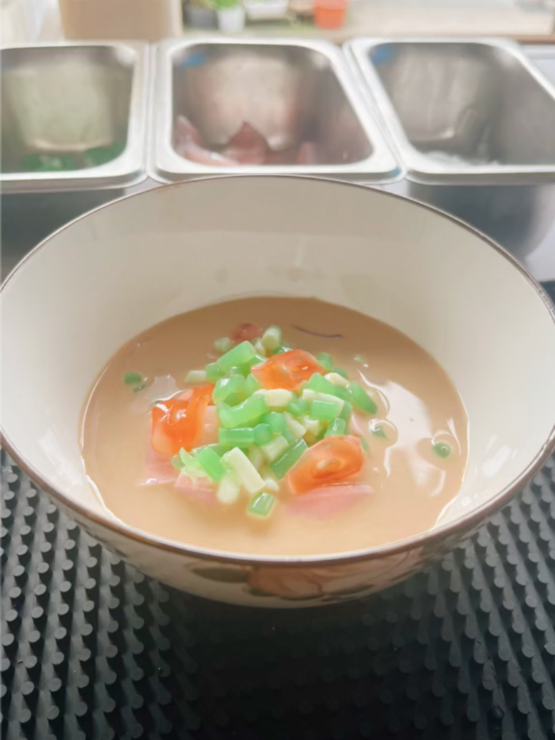 Xuất hiện món trà sữa phở, liệu có phải một sản phẩm câu view bất chấp? - Ảnh 1