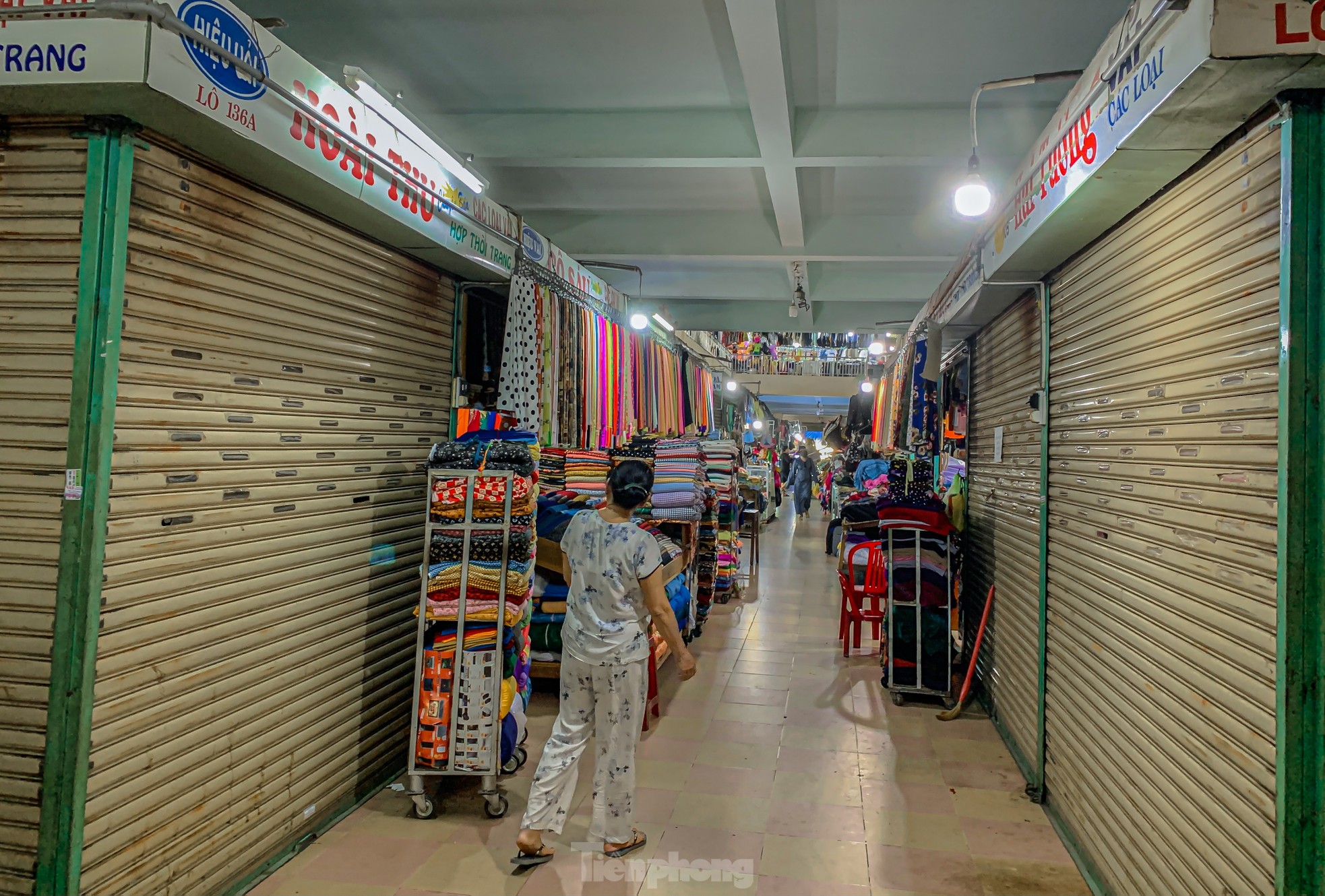 Tiểu thương đồng loạt rời bỏ khu chợ sầm uất ở Đà Nẵng - Ảnh 11