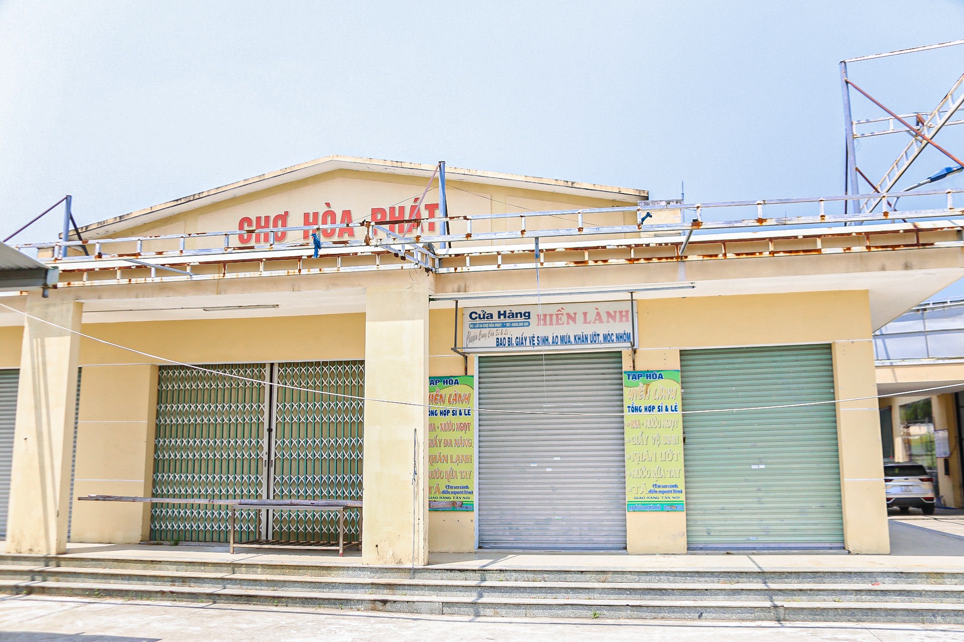 Tiểu thương đồng loạt rời bỏ khu chợ sầm uất ở Đà Nẵng - Ảnh 2