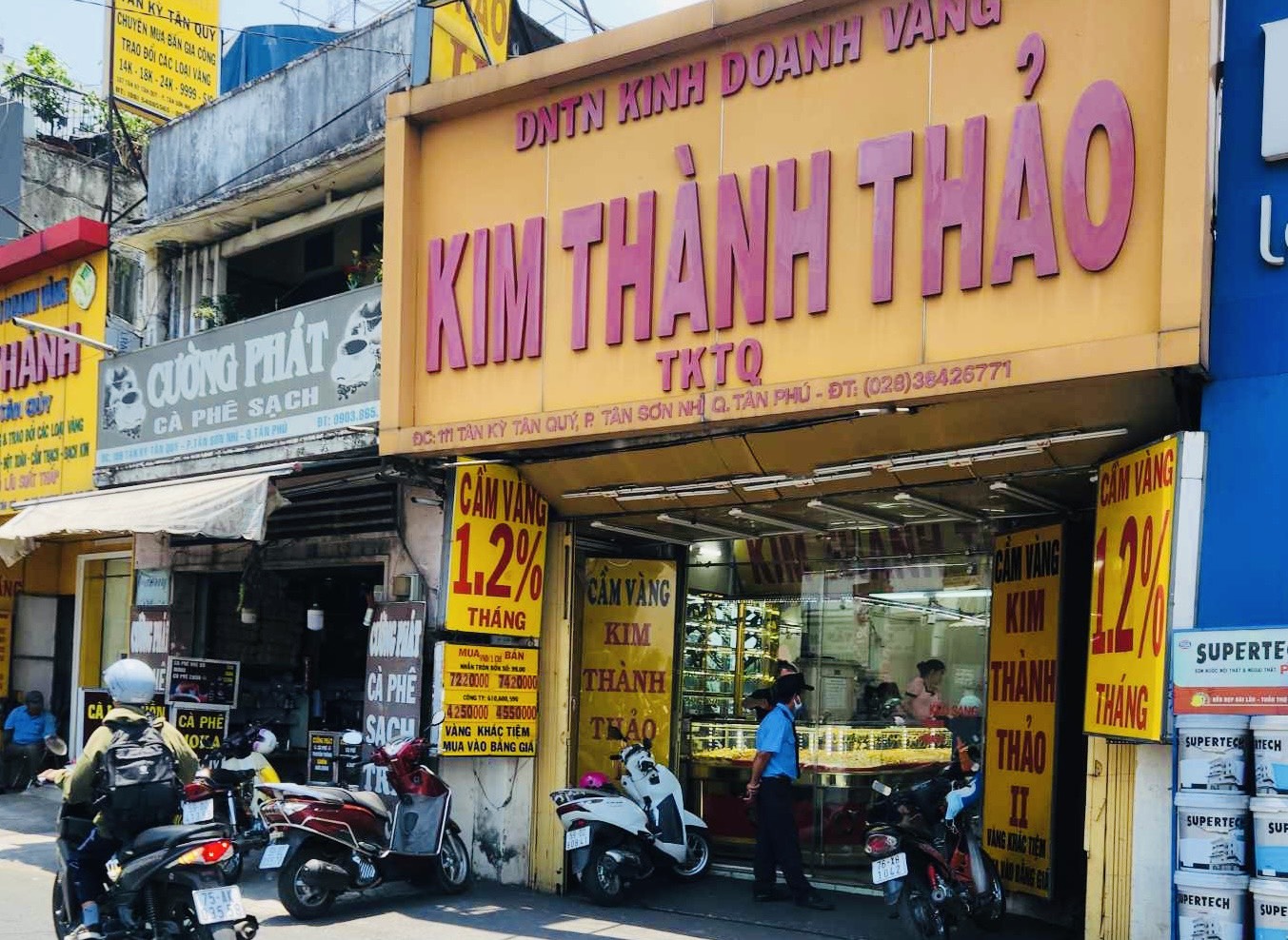 Thực hư chuyện một số cửa hàng vàng tại TP Hồ Chí Minh đóng cửa - Ảnh 5