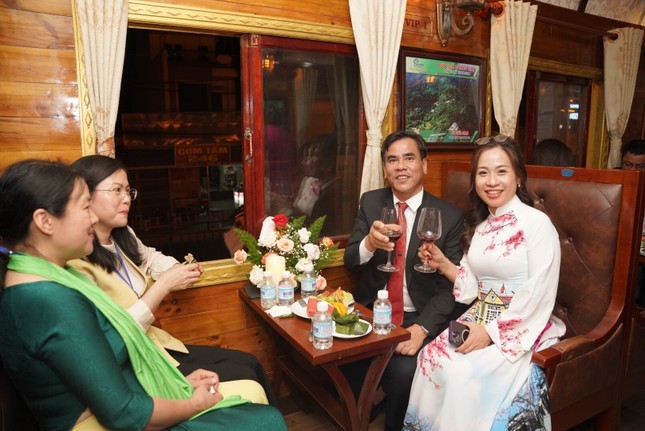 Lý do người Việt 'chê' du lịch nội địa, đổ xô đi nước ngoài - Ảnh 3