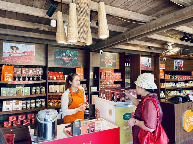 Động thái lạ của đơn vị chế biến khi giá cà phê tăng phi mã - Ảnh 2