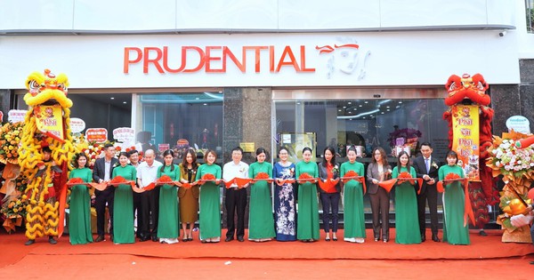 Prudential khai trương văn phòng tổng đại lý theo mô hình mới tại Nghệ An