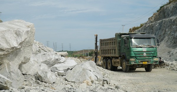 Bộ GTVT chỉ rõ nguyên nhân nhà thầu thi công chậm tiến độ cao tốc Bắc - Nam