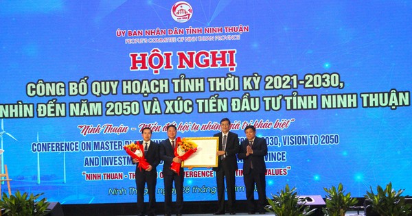 Thủ tướng Phạm Minh Chính: Ninh Thuận phải trở thành nơi đáng để đầu tư, đáng để cống hiến