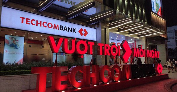 Quý 1/2024: Techcombank báo lãi 7.802 tỷ đồng, quán quân tỷ lệ CASA ở mức 40,5%