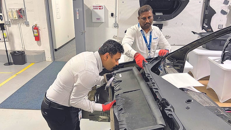 Tháo tung 3 đời xe Tesla, chuyên gia phát hiện bí mật: Liệu Ford, Toyota, Hyundai... làm điều tương tự? - Ảnh 1