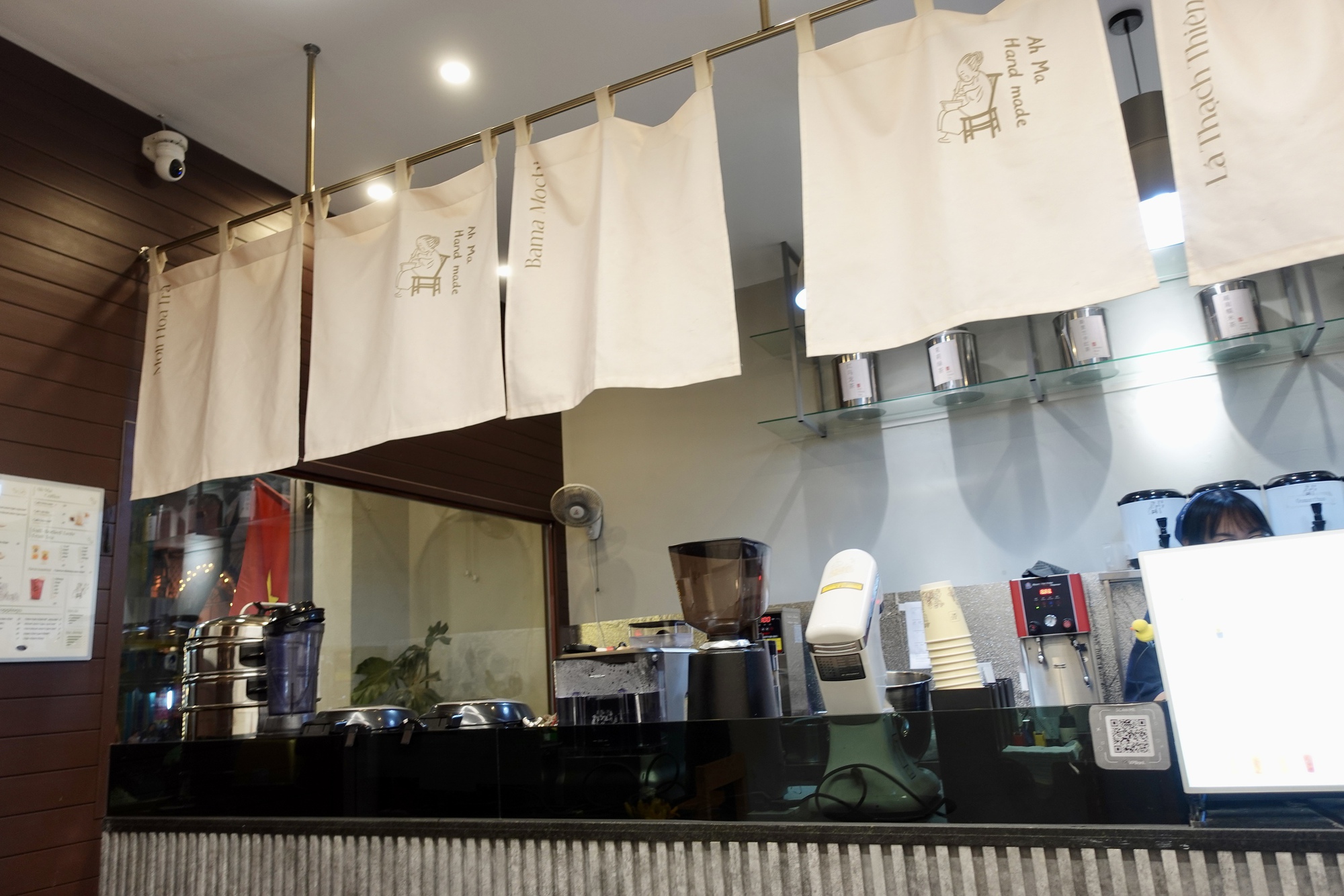 Trà sữa phân vịt đang hot rần rần vì cái tên độc lạ: Nghe đã thấy "nghẹn họng", uống thử thì cảm giác thế nào? - Ảnh 10