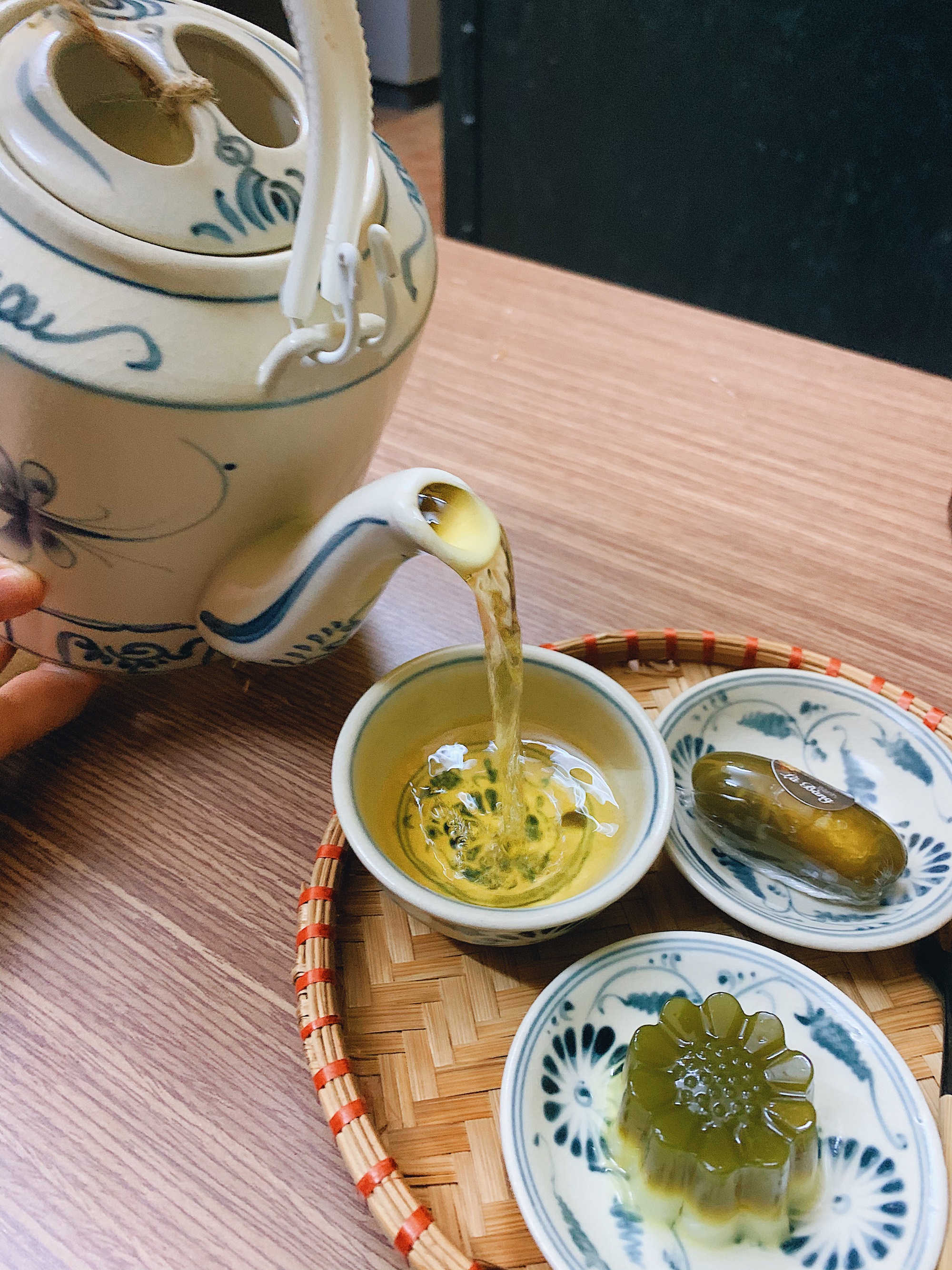 Nhà tù Hoả Lò bất ngờ ra mắt sản phẩm trà sữa bàng khiến dân tình háo hức muốn thử ngay lập tức! - Ảnh 3