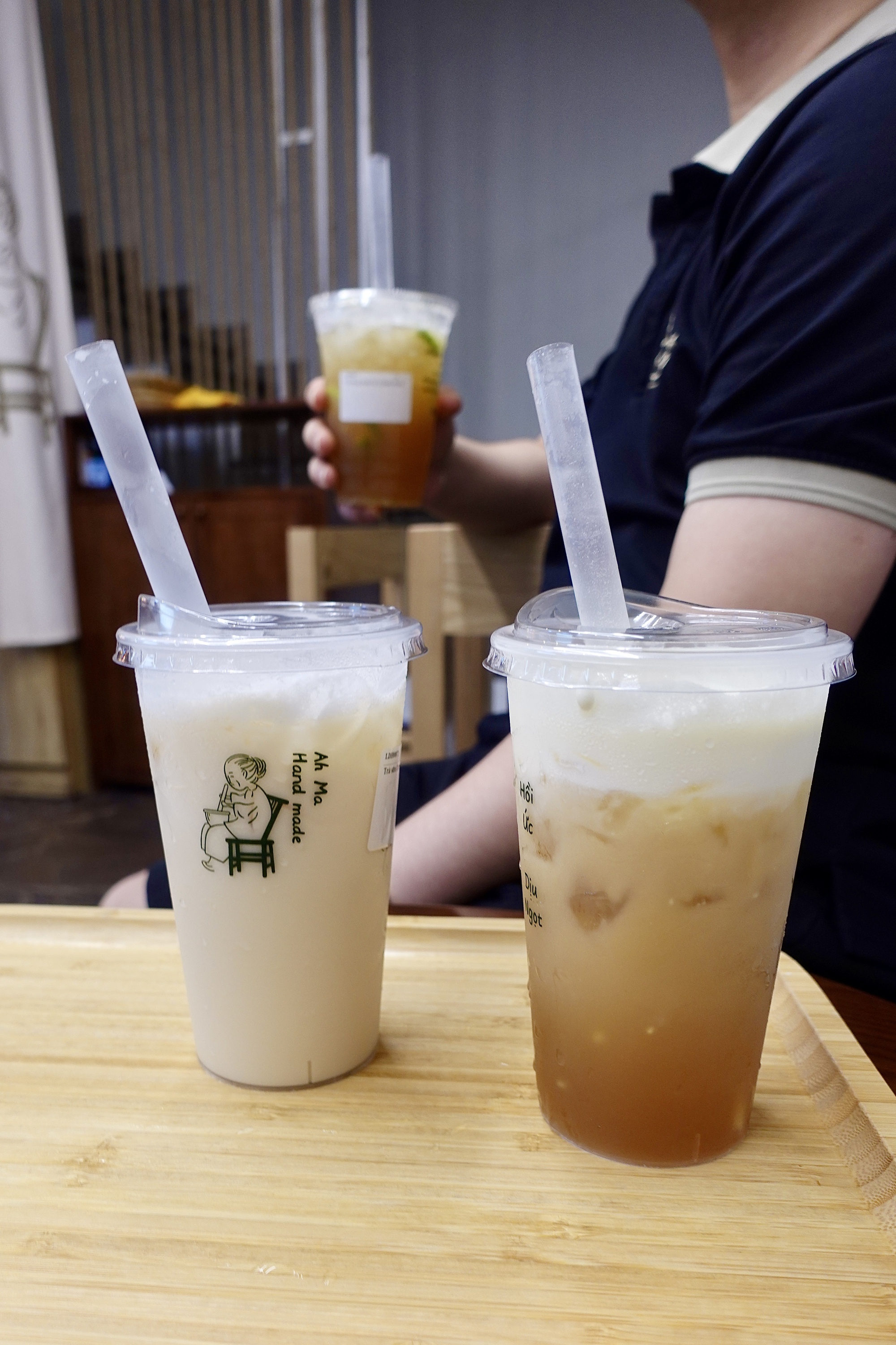 Trà sữa phân vịt đang hot rần rần vì cái tên độc lạ: Nghe đã thấy "nghẹn họng", uống thử thì cảm giác thế nào? - Ảnh 7