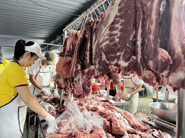 TPHCM: Hàng hóa rục rịch tăng giá - Ảnh 1