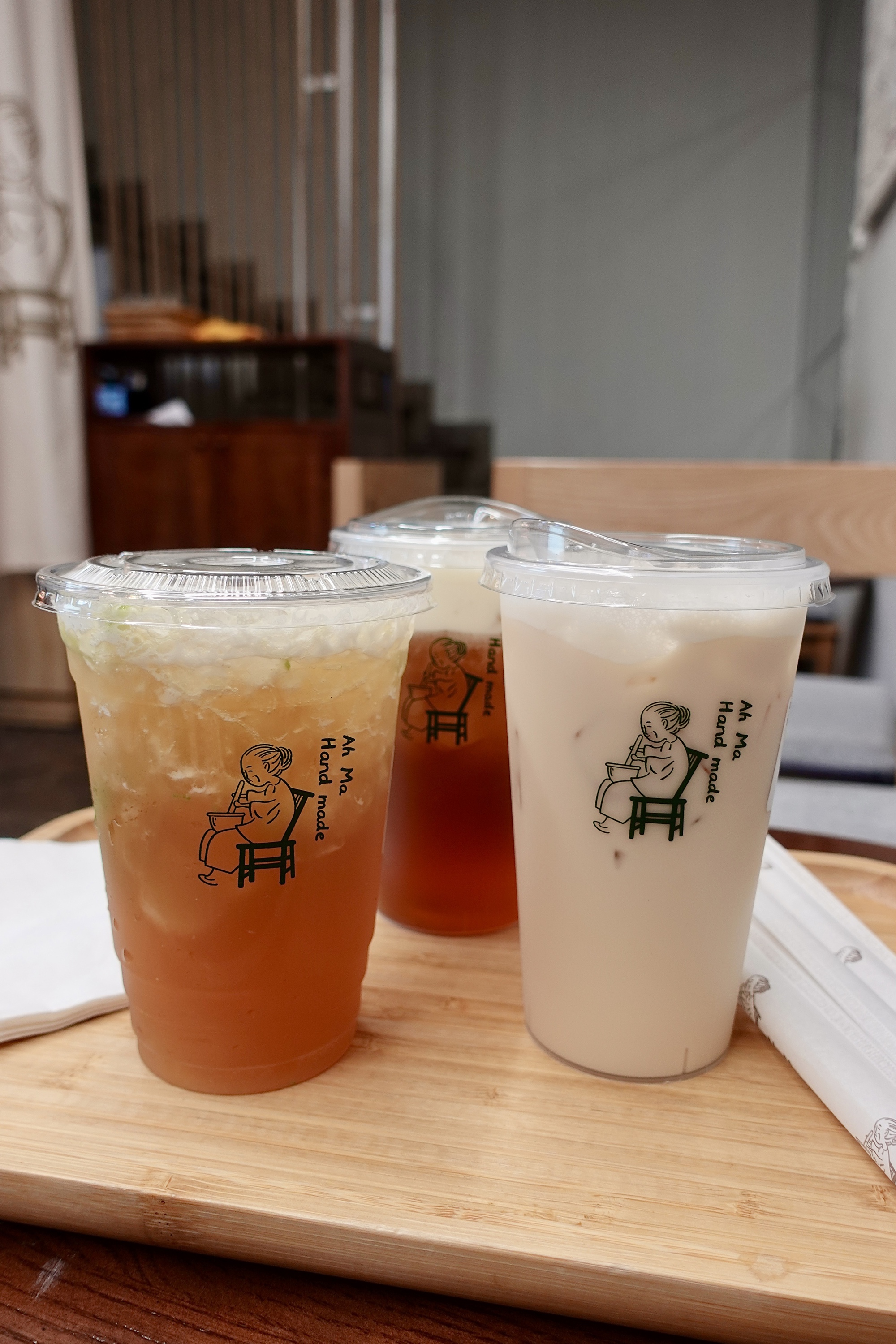 Trà sữa phân vịt đang hot rần rần vì cái tên độc lạ: Nghe đã thấy "nghẹn họng", uống thử thì cảm giác thế nào? - Ảnh 12