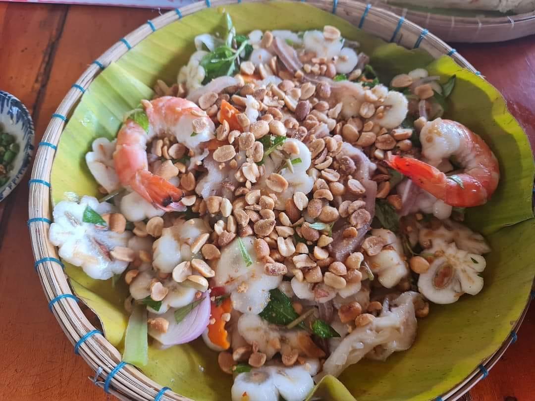 Măng cụt gọt sẵn vẫn đắt đỏ dù món gỏi gà măng cụt hết "hot" - Ảnh 5