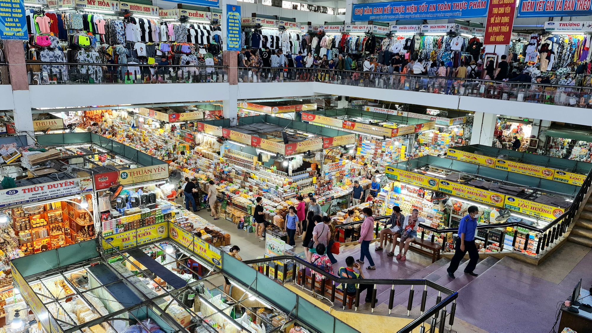 Đà Nẵng thuê TikToker livestream bán hàng cho các chợ truyền thống - Ảnh 2