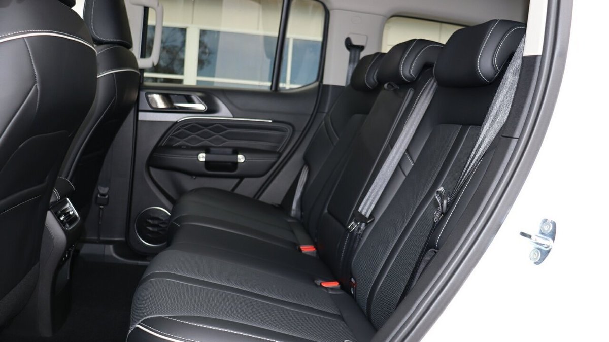 Tank 300 chưa ra mắt Việt Nam, đại lý đã chào giảm giá khi đặt trước: Giá dự kiến 1,2 tỷ, đắt hơn Santa Fe - Ảnh 7