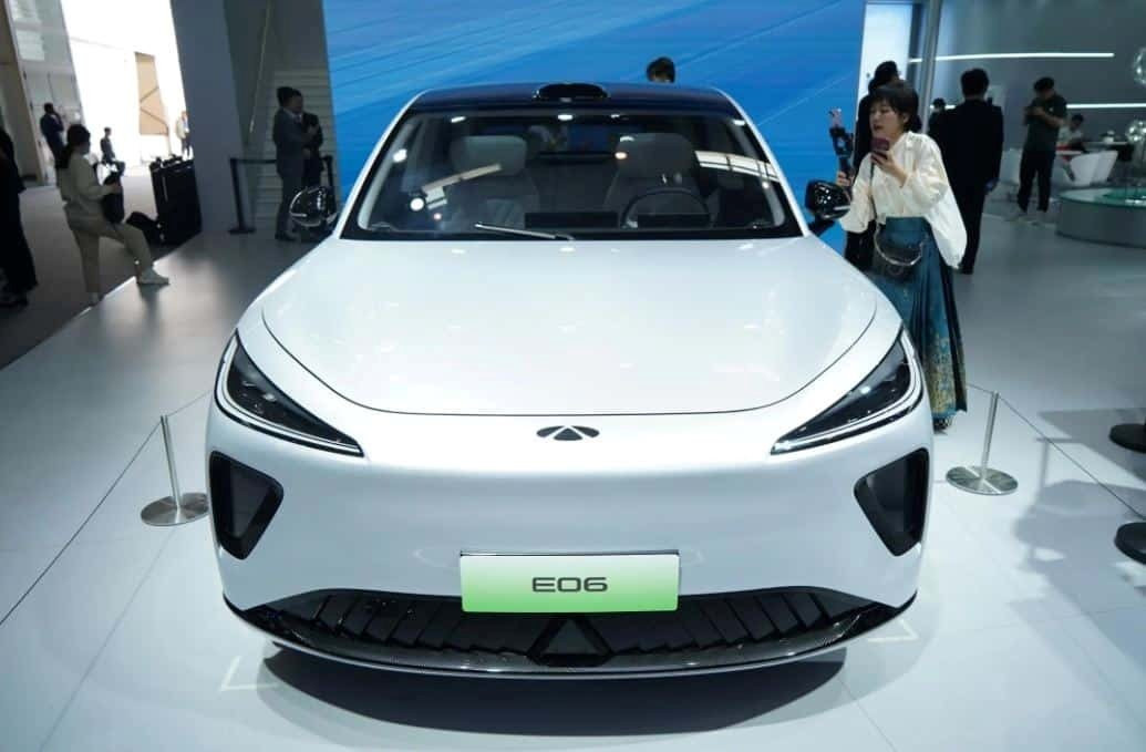 Hãng xe sắp về Việt Nam ra mắt đối thủ giá rẻ của Hyundai Santa Fe, phạm vi hoạt động kết hợp lên tới 1.600 km - Ảnh 1