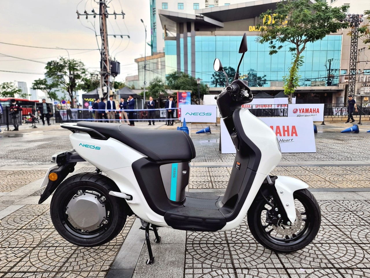 Một mẫu xe máy đang giảm đến 16 triệu đồng tại Việt Nam! - Ảnh 2