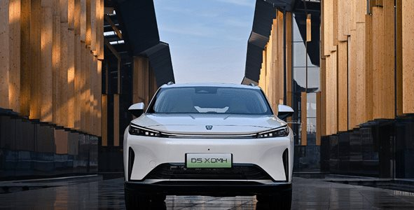 Hãng xe điện Trung Quốc trình làng SUV "nồi đồng cối đá": Giá khởi điểm 421 triệu đồng, tiêu thụ 3,8 L/100km - Ảnh 3