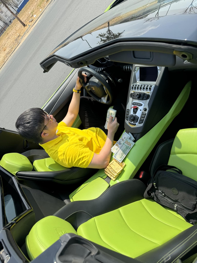 Hậu ăn chuối 'chill chill' trên Rolls-Royce Ghost giữa trận lũ lịch sử ở Dubai: TikToker người Việt mất hơn 4 tỷ để sửa, thừa đủ mua Porsche mới - Ảnh 4