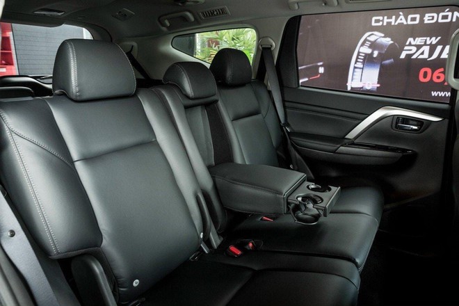 Đại lý xả kho Mitsubishi Pajero Sport: Giảm sâu tới 269 triệu đồng, rẻ ngang 'SUV C quốc dân' CX-5 bản cao - Ảnh 7