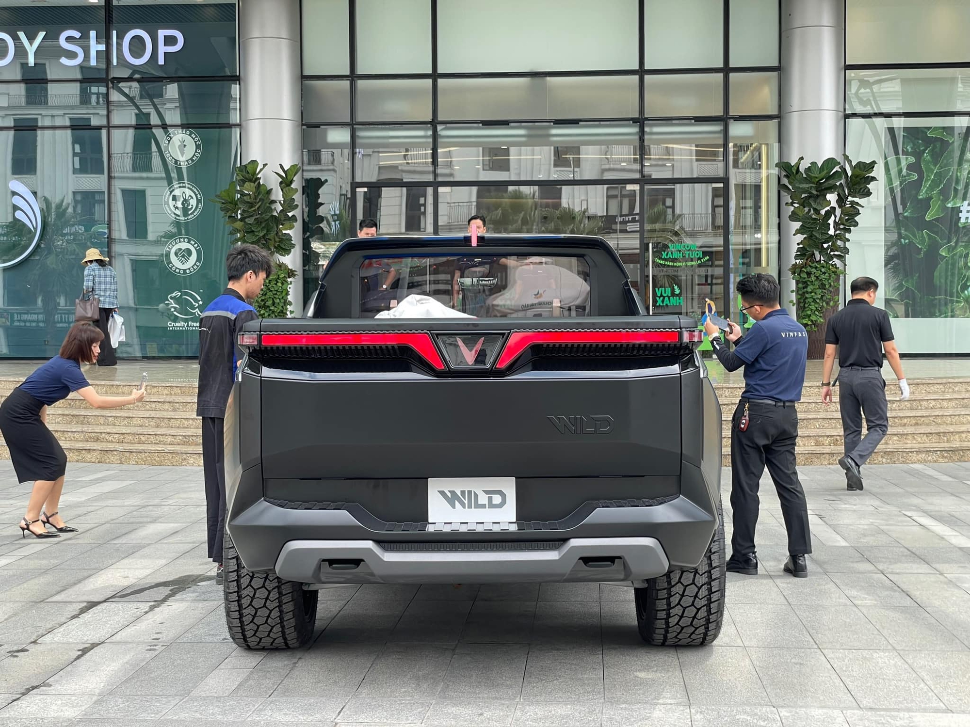 Bán tải điện VinFast VF Wild về Việt Nam, dân tình xôn xao, mong có giá dưới 1 tỷ để chốt cọc - Ảnh 4