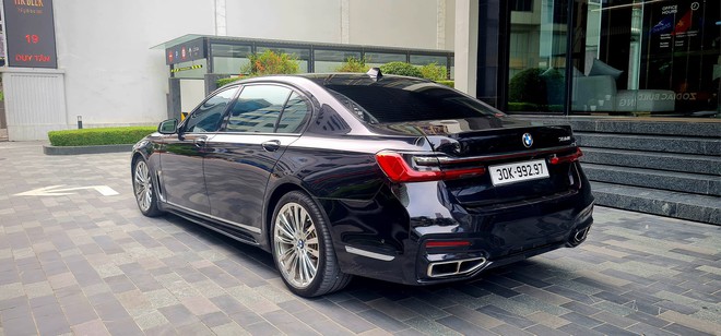 Chào BMW 750Li giá hơn 800 triệu, người bán khẳng định: ‘Tiền làm xe đắt hơn tiền xe, tiết kiệm xăng hơn Camry’ - Ảnh 3