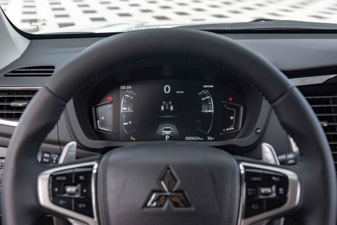 Đại lý xả kho Mitsubishi Pajero Sport: Giảm sâu tới 269 triệu đồng, rẻ ngang 'SUV C quốc dân' CX-5 bản cao - Ảnh 5