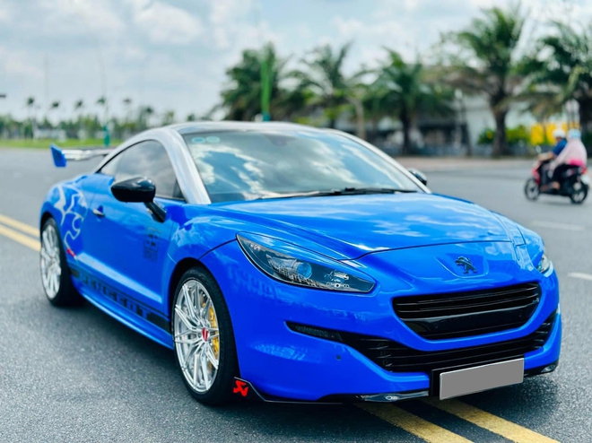 Hàng hiếm Peugeot RCZ được chào giá 639 triệu đồng: Chủ cũ độ nhiều đồ chơi, người bán khẳng định ‘máy số êm ái’ - Ảnh 2