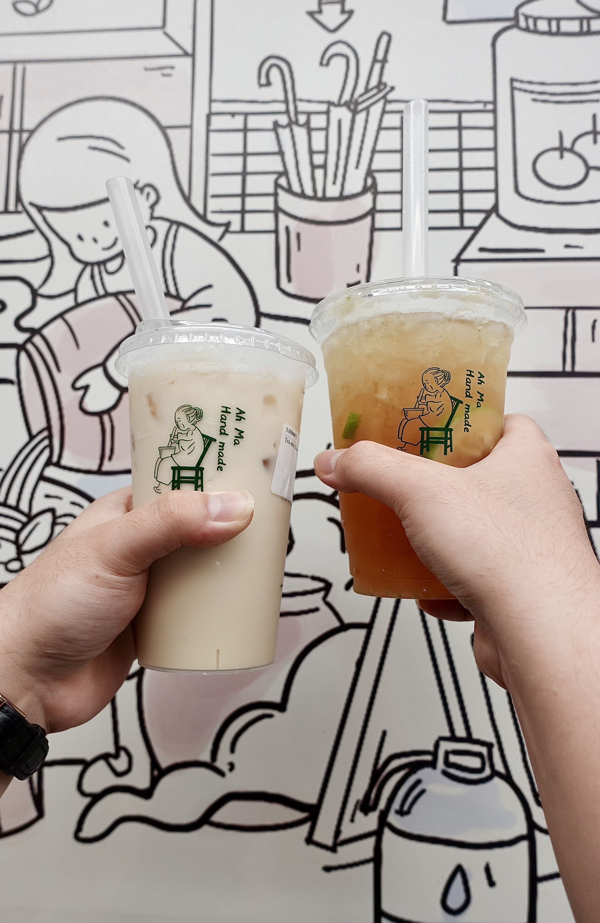 Trà sữa phân vịt đang hot rần rần vì cái tên độc lạ: Nghe đã thấy "nghẹn họng", uống thử thì cảm giác thế nào? - Ảnh 1