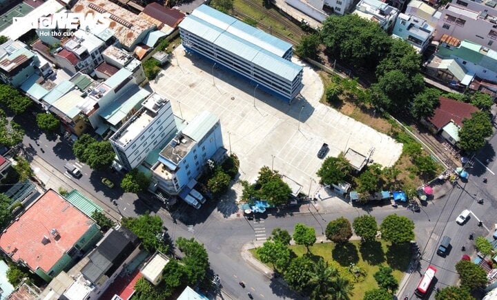 Bãi đỗ xe 76 tỷ đồng ở Đà Nẵng ế ẩm vì giá quá ‘chát’? - Ảnh 1