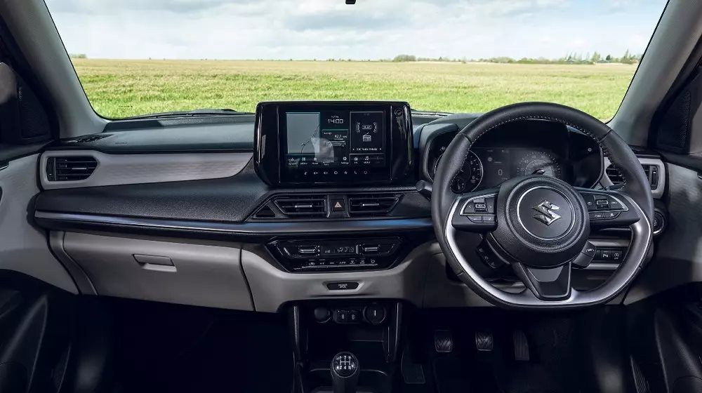 Hatchback 'quốc dân' ra mắt tại Ấn Độ: Thiết kế đẹp, nhiều trang bị hiện đại, giá khởi điểm không tới 200 triệu đồng - Ảnh 4