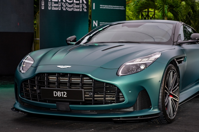 Aston Martin DB12 ra mắt Việt Nam: Giá từ 19,5 tỷ, đại gia thích mui trần hay option riêng vẫn đặt được nhưng cần chờ đợi - Ảnh 5