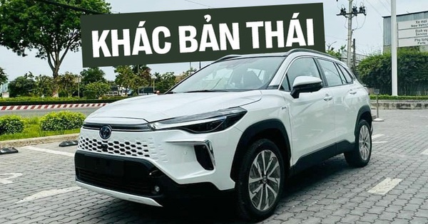 Ảnh thực tế Toyota Corolla Cross 2024 giá từ 820 triệu tại đại lý: Đúng vua công nghệ phân khúc, có điểm khác bản Thái