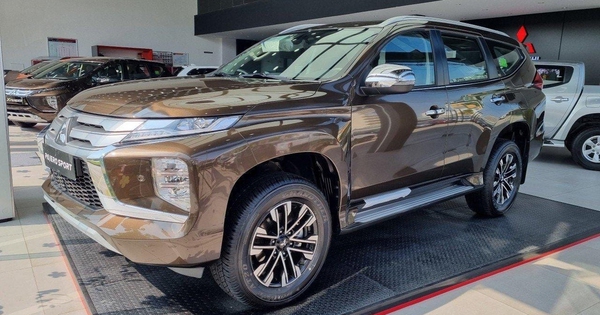 Đại lý xả kho Mitsubishi Pajero Sport: Giảm sâu tới 269 triệu đồng, rẻ ngang 'SUV C quốc dân' CX-5 bản cao