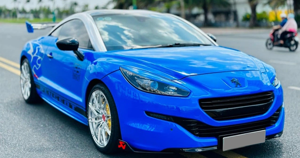 Hàng hiếm Peugeot RCZ được chào giá 639 triệu đồng: Chủ cũ độ nhiều đồ chơi, người bán khẳng định ‘máy số êm ái’