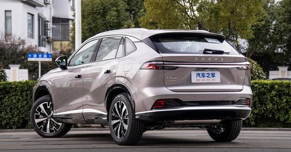 Hãng xe điện Trung Quốc trình làng SUV "nồi đồng cối đá": Giá khởi điểm 421 triệu đồng, tiêu thụ 3,8 L/100km