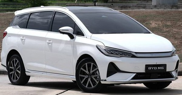 MPV mới này của BYD mà về Việt Nam thì Innova phải dè chừng: Nhiều trang bị hiện đại, chạy 500km/sạc