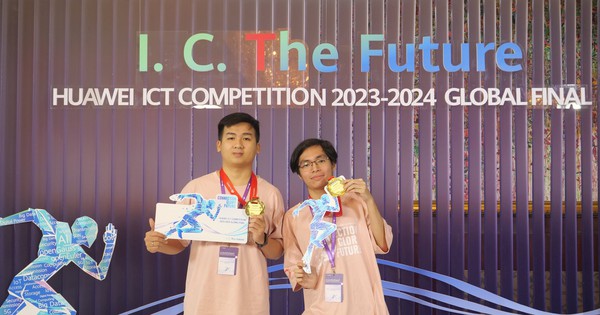 2 sinh viên Việt giành giải 3 cuộc thi ICT Competition 2023-2024