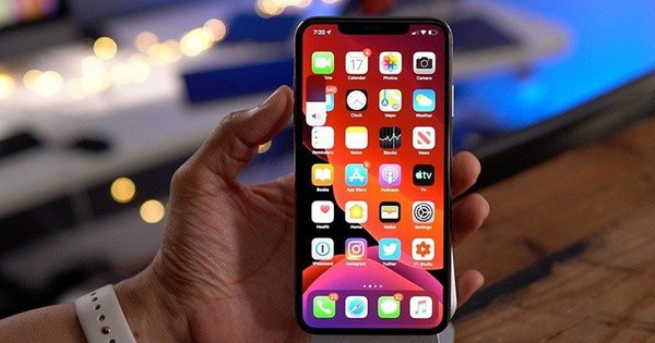 Mẫu iPhone đình đám liên tục phá đáy tại đại lý, giảm đậm hơn 60%, rẻ hiếm có trên thị trường Việt