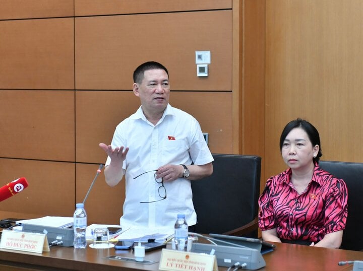 Bộ trưởng Hồ Đức Phớc: Đề xuất tiếp tục giảm 2% thuế VAT đến hết năm - Ảnh 1