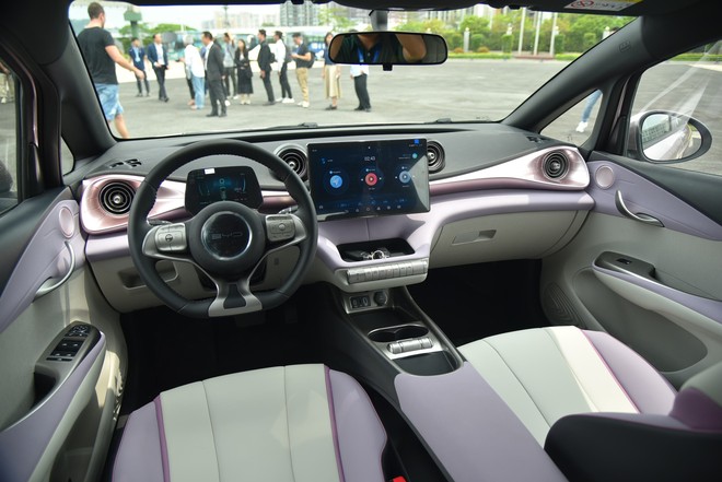 Đại lý nhận cọc 3 xe BYD, báo ra mắt tháng sau: Nhiều phân khúc, có mẫu ngang cỡ CX-5, Camry, chạy 700km/sạc - Ảnh 14