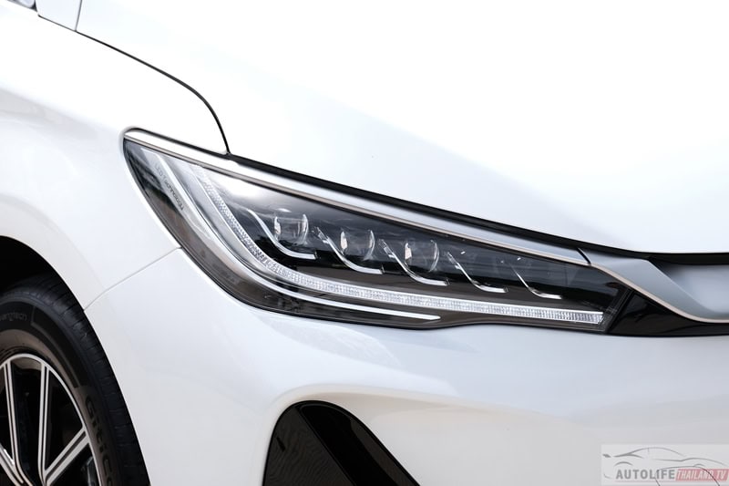 MPV mới này của BYD mà về Việt Nam thì Innova phải dè chừng: Nhiều trang bị hiện đại, chạy 500km/sạc - Ảnh 17